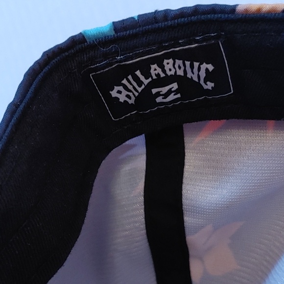 🥳Host Pick🥳COLOURFUL BILLABONG BASEBALL CAP - Picture 8 of 9